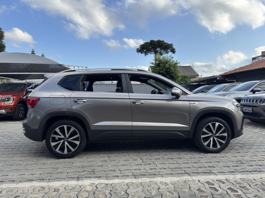 taos highline 250 1.4 tb at 2022/20227