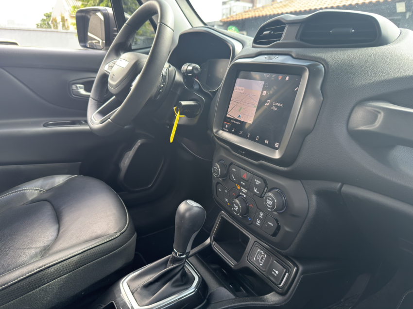 renegade sport altitude 1.3 t270 gse turbo at6 2023/202313