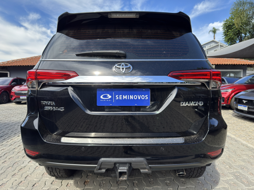 hilux sw4 dlx 4x4 2.8 2019/20205