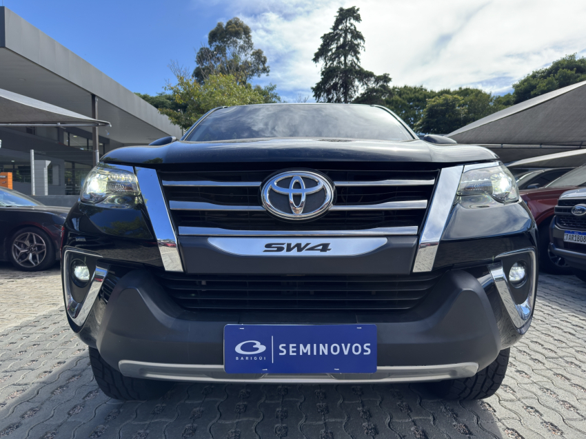 hilux sw4 dlx 4x4 2.8 2019/20201