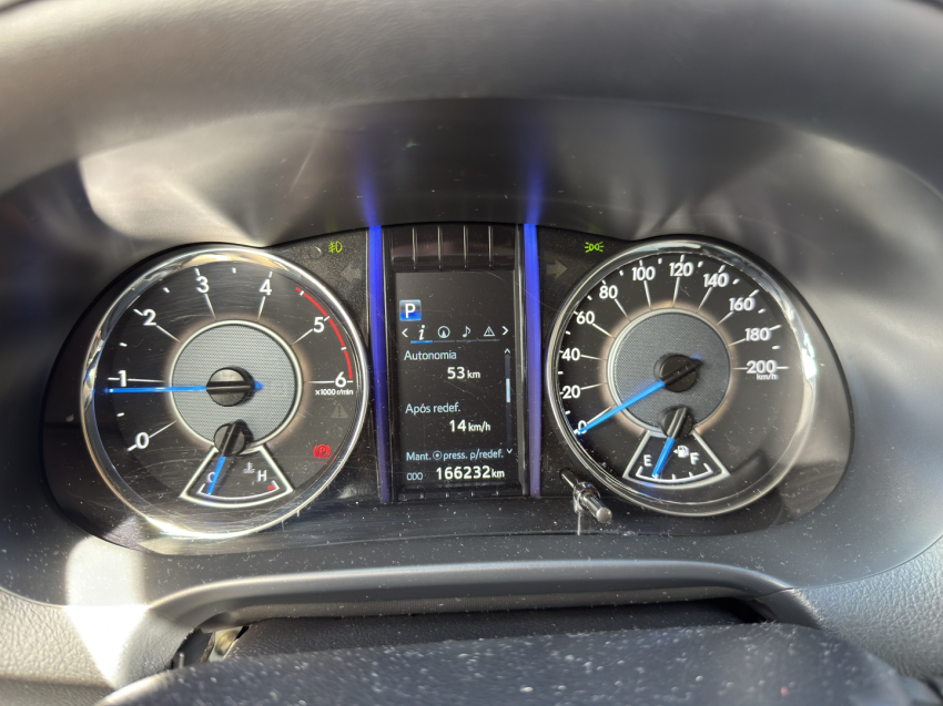 hilux sw4 dlx 4x4 2.8 2019/202013