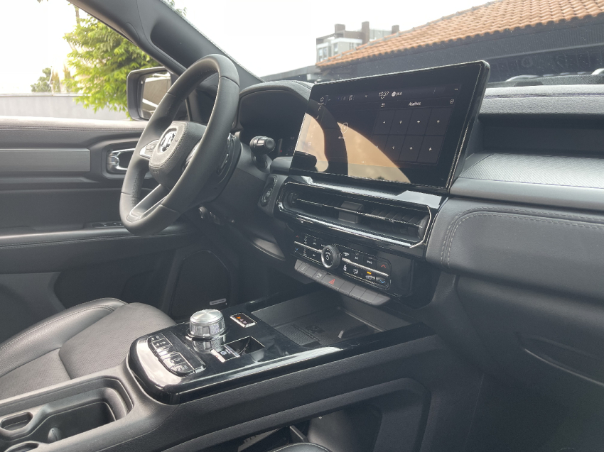 rampage rebel 4x4 (pack elite) 2.0 16v tb at9 2023/202413