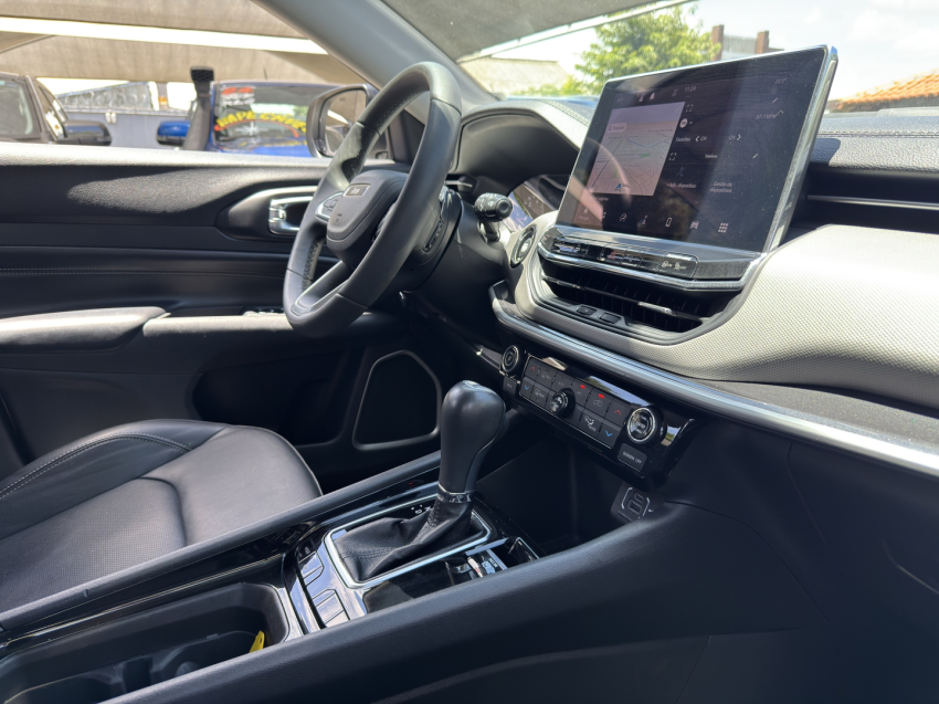 compass longitude 4x2 1.3 t270 tb at613