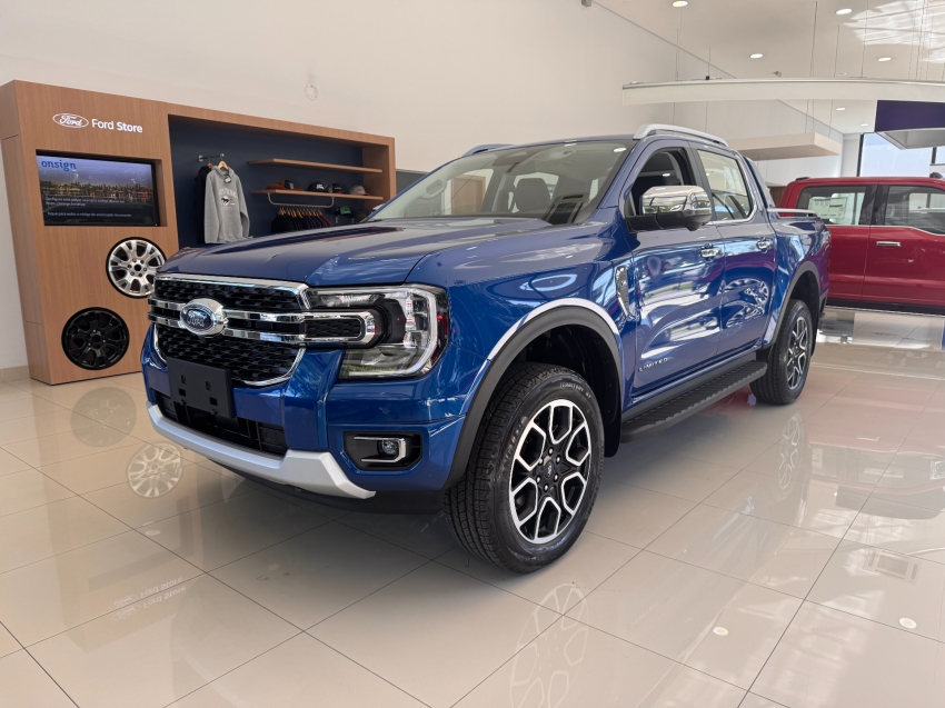 Ford Ranger Limited Plus V6 3