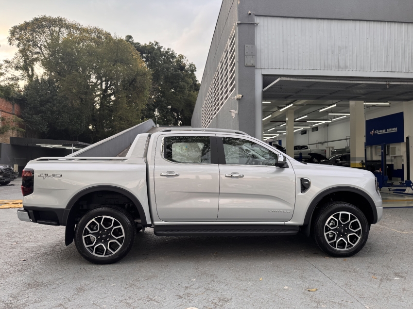 Ranger Limited Plus V6 9