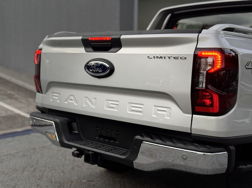 Ranger Limited Plus V6 7