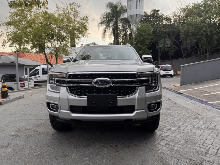 Ranger Limited Plus V6 2