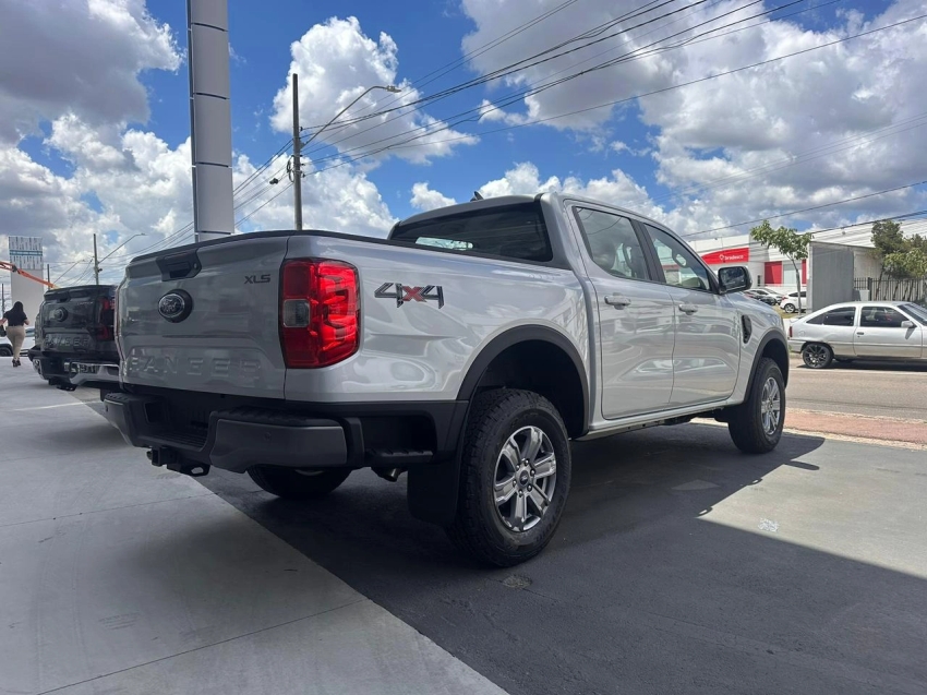 Ford Ranger 2.0 Turbo Diesel Cd Xls 4X4 Automatico 4P 2026 7