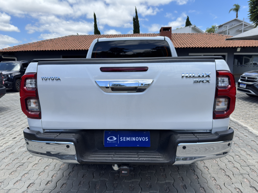 hilux cd dsl 4x4 srx at 23/245