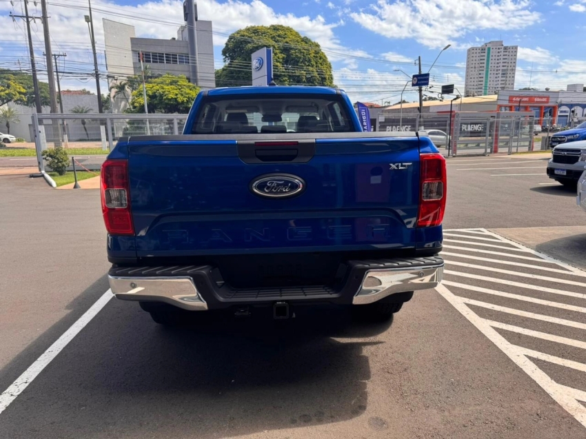 Ford Ranger 3.0 V6 Turbo Diesel Cd Xlt 4X4 Automatico 4P 2026 6