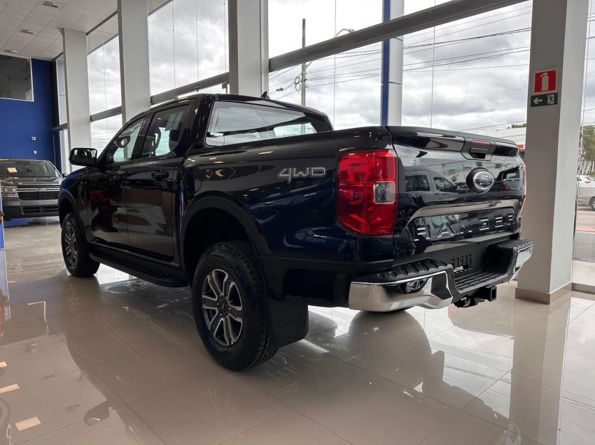 Ford Ranger Xlt 3.0 Preta 5