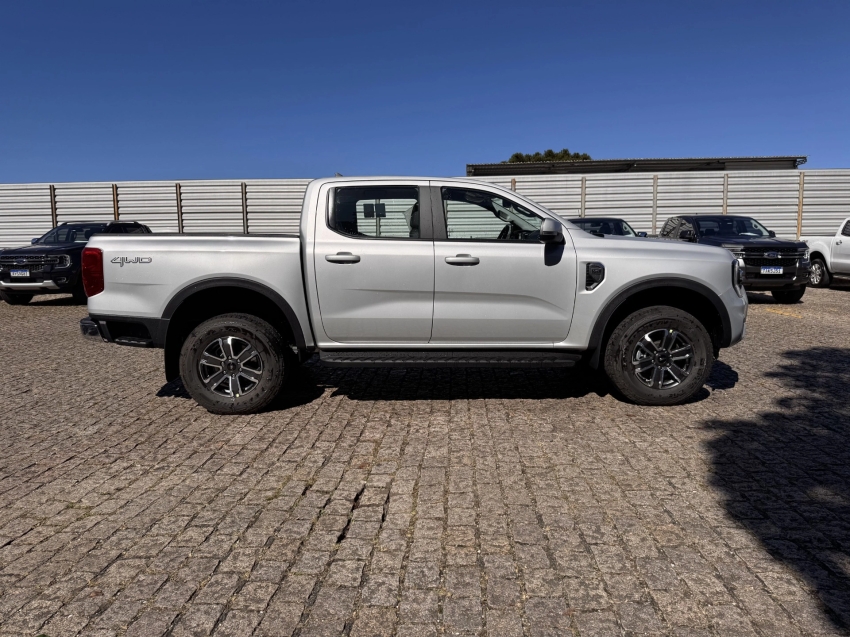 Ford Ranger Xlt V6 Prata 8