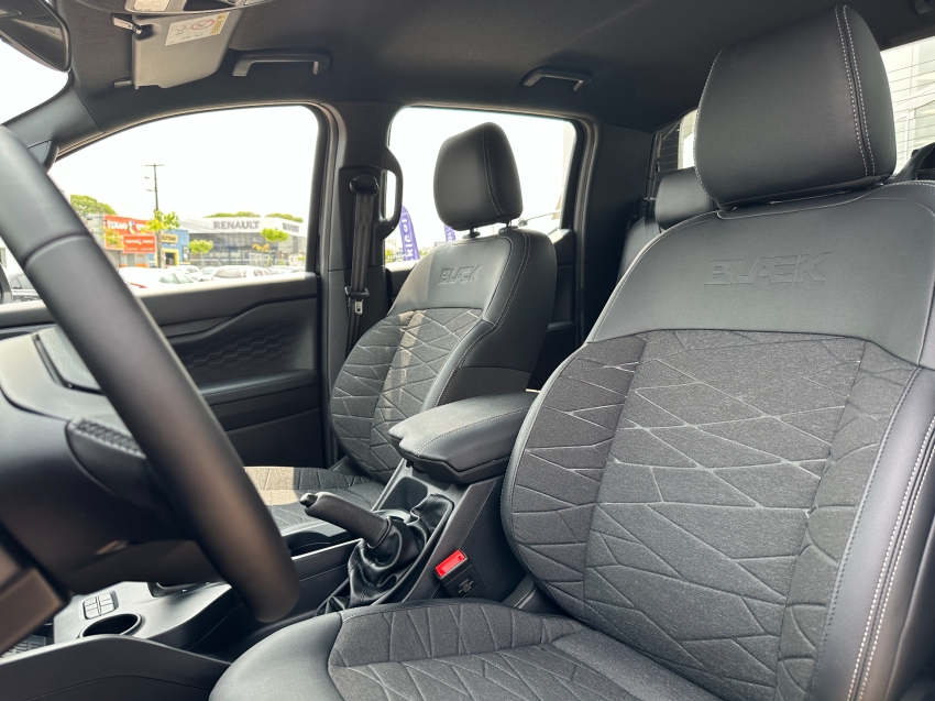 Ford Ranger Black - Branco 12