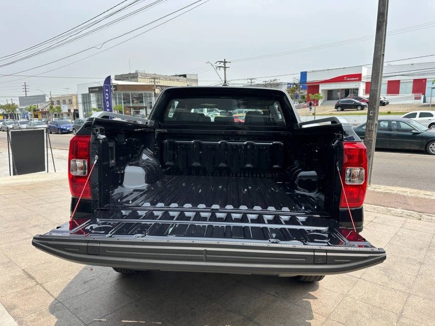 Ford Ranger Black 2.0- Preta 7