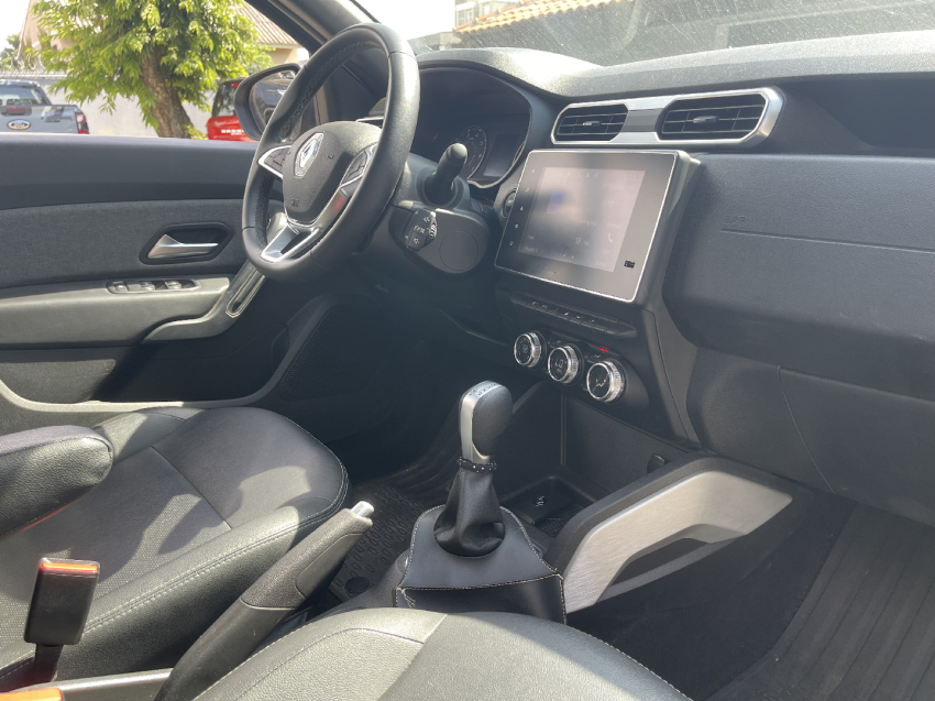 duster iconic 1.6 cvt 120hp 2022/202313