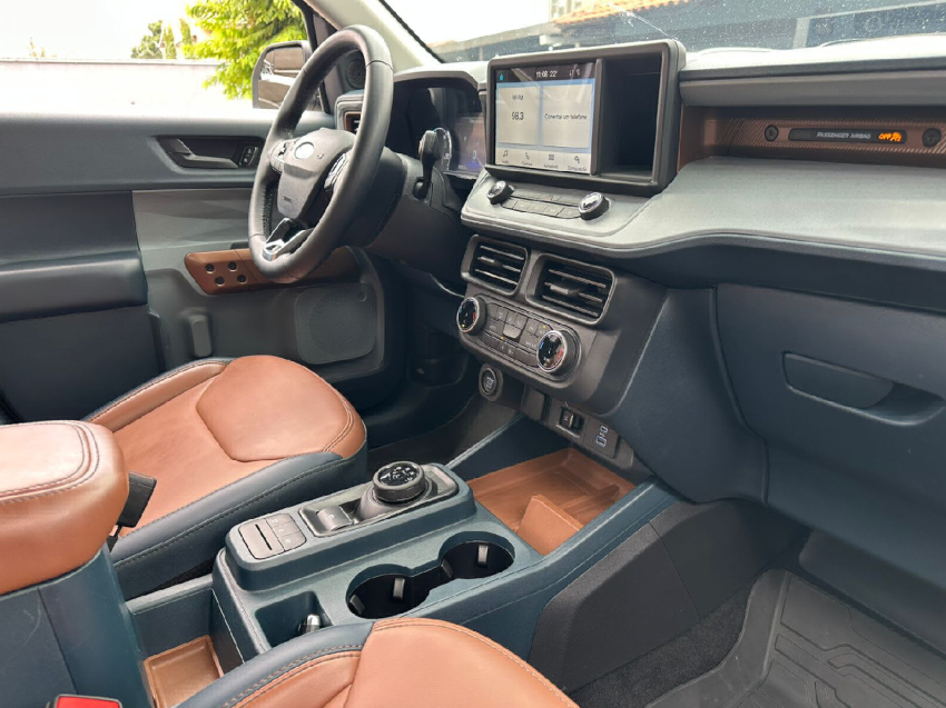 maverick lariat hybrid fwd 2.5 at8 2024/202413