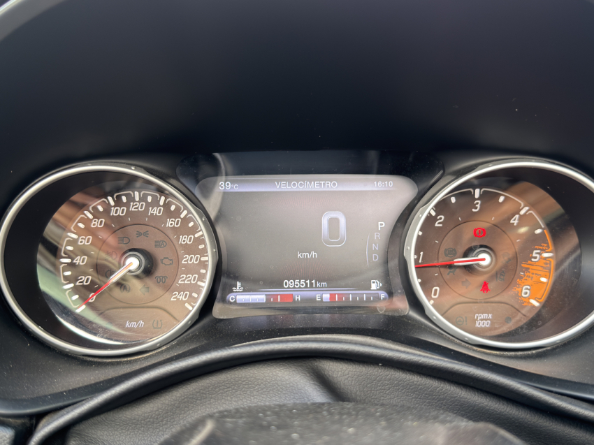 toro volcano(deluxe) 4x4 2.0 16v at9 2019/202013