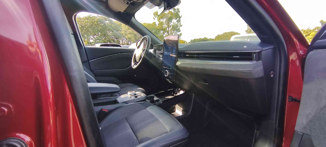 ford mustang mach-e 91 kw eletrico gt performance e-awd 5.0 4p automatico 202313