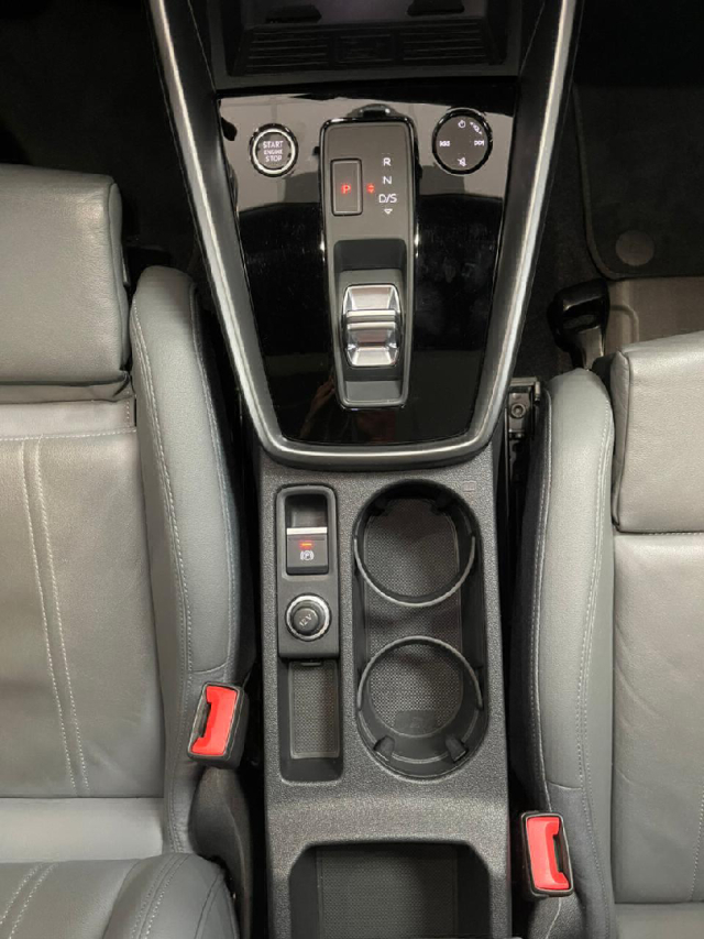 a3 sedan performance black 2.0 16v tb mhev s troni 2022/202314