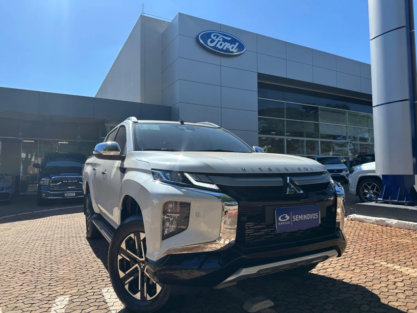 l-200 cd triton sport hpe-s 4x4 2.4 tb at6 2023/2024