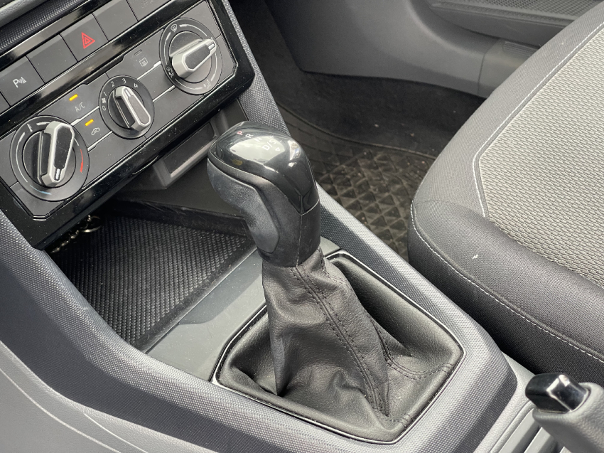 t-cross 200 1.0 tsi at6 2019/202013