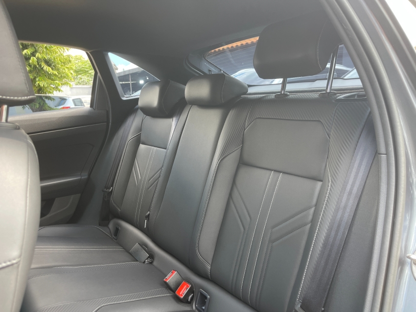 nivus highline 200 1.0 tsi at6 2024/202511