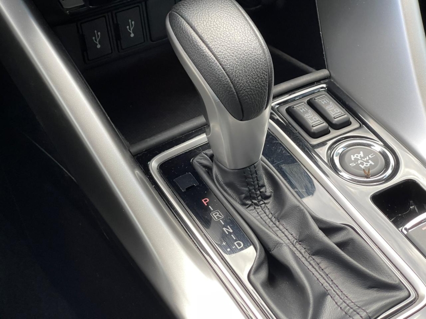 eclipse cross hpe-s s-awc 1.5 tb cvt 2023/202415