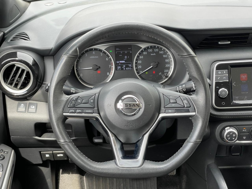 kicks sv nac 1.6 16v cvt 2020/202011