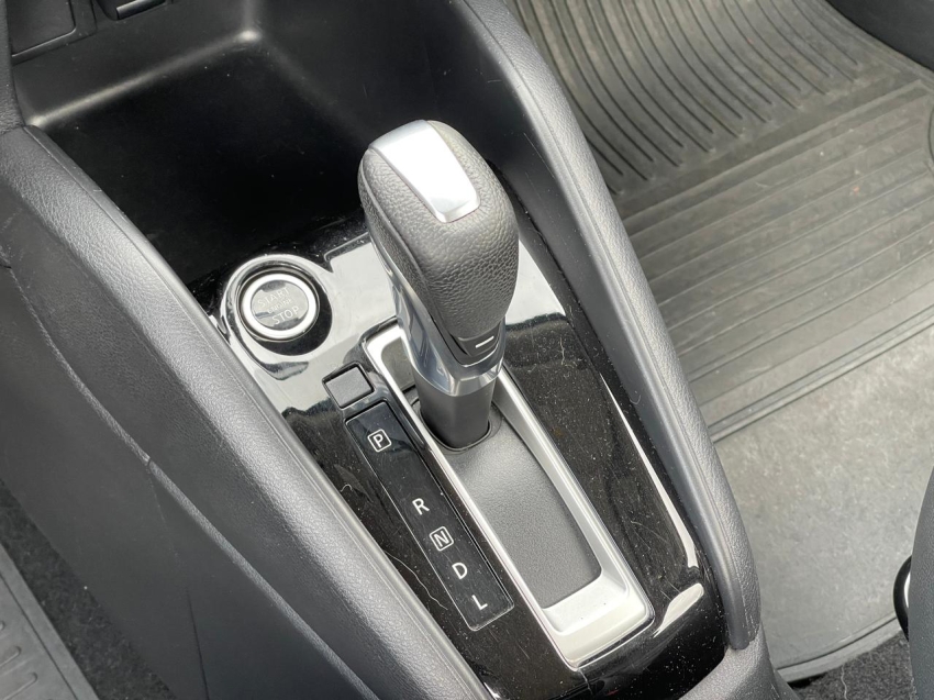 kicks sv nac 1.6 16v cvt 2020/202015