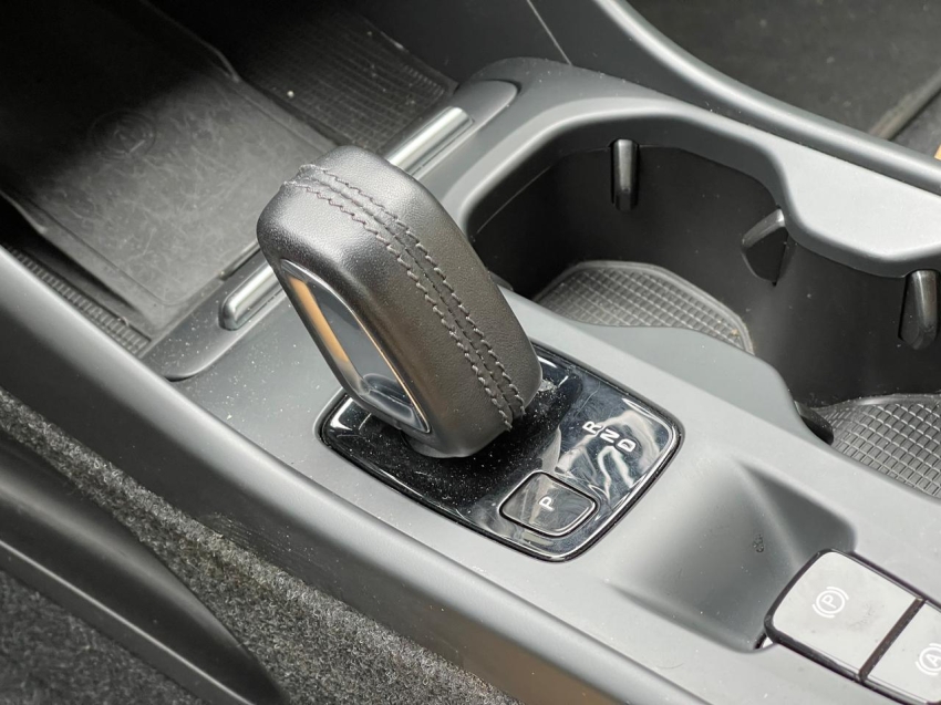 xc40 t4 momentum 2.0 tb at 2020/202015