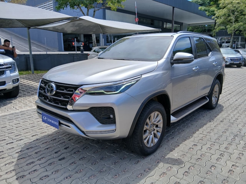 sw4 srx 4x4 2.8 tb 5lug at 2022/20232