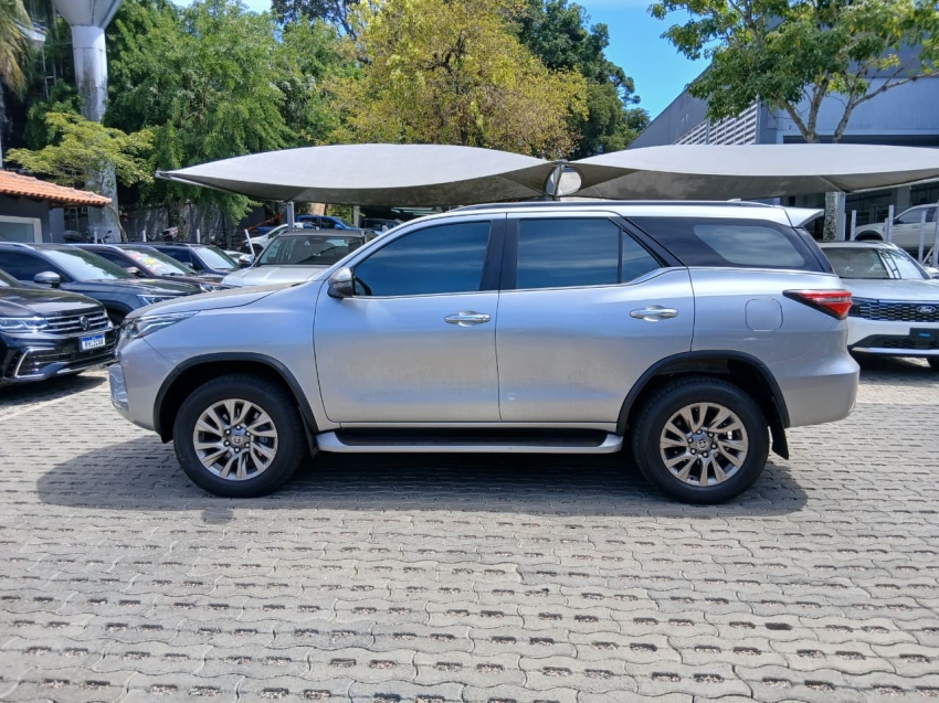 sw4 srx 4x4 2.8 tb 5lug at 2022/20233