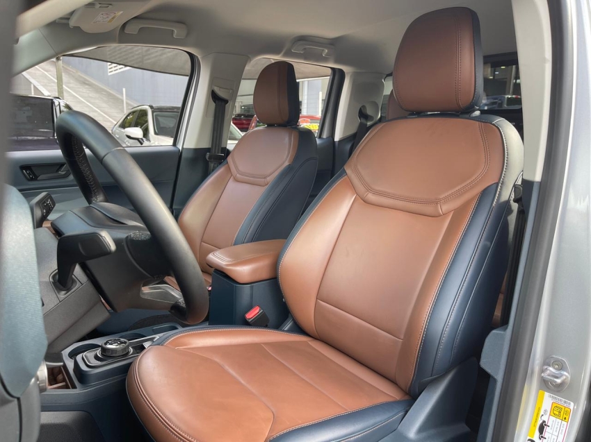 maverick lariat hybrid fwd 2.5 at8 2024/20248