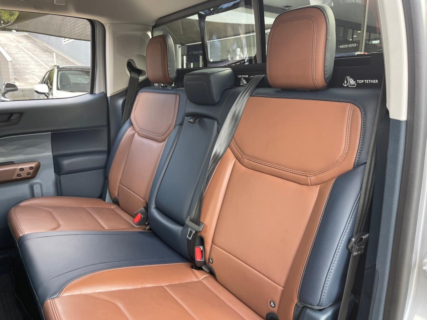 maverick lariat hybrid fwd 2.5 at8 2024/20249