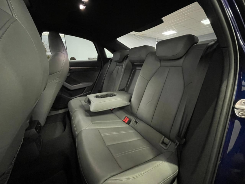 a3 sedan performance black 2.0 16v tb mhev s troni 2022/202312