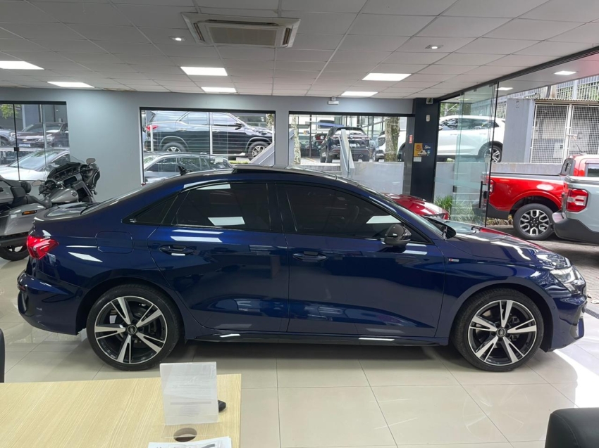 a3 sedan performance black 2.0 16v tb mhev s troni 2022/20237