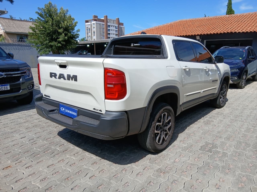 rampage rebel 4x4 (pack elite) 2.0 16v tb at9 2023/20246