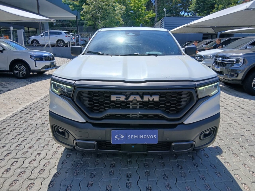 rampage rebel 4x4 (pack elite) 2.0 16v tb at9 2023/20241