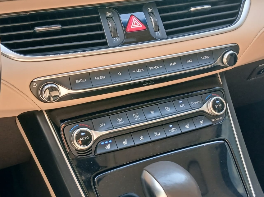 azera 3.0 v6 at8 2019/202014