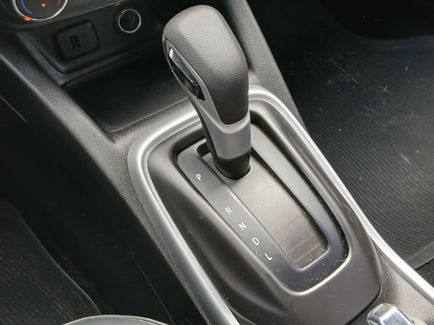 tracker ltz 1.0 turbo 12v at6 2024/202515