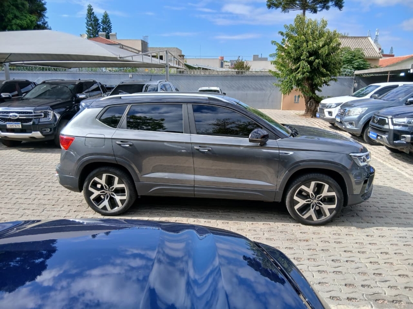 taos highline 250 1.4 tb at 2023/20237