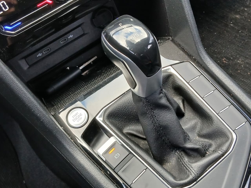 taos highline 250 1.4 tb at 2023/202316