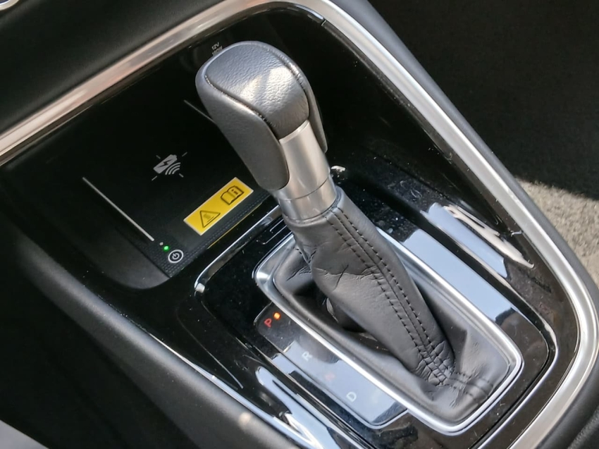 hr-v touring 1.5 16v cvt 2023/202415