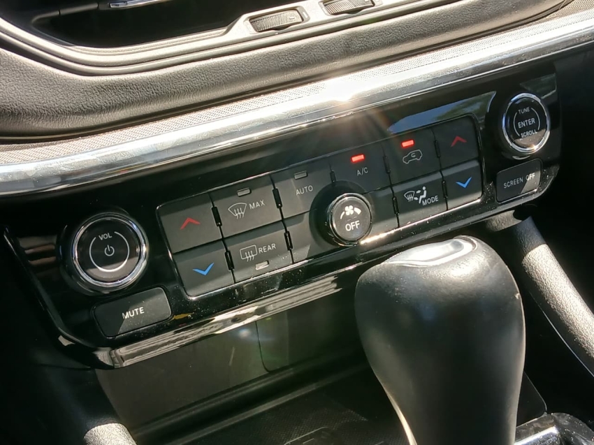 compass serie s 4x2 1.3 t270 tb at6 2021/202215