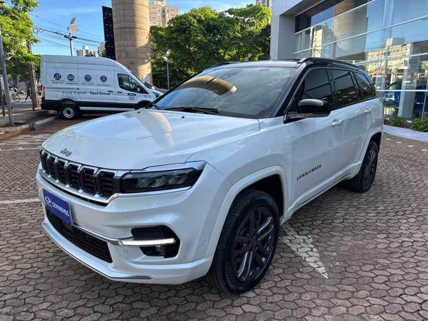 jeep commander 2.0 hurricane 4 turbo gasolina overland at9 4p automatico 20252