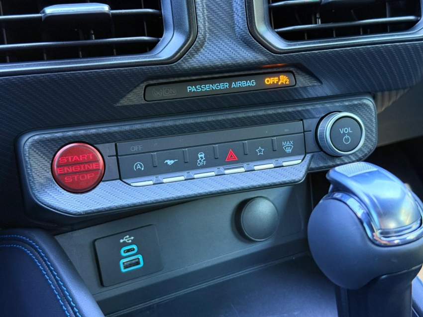 mustang dark horse 5.0 v8 at10 2025/202516