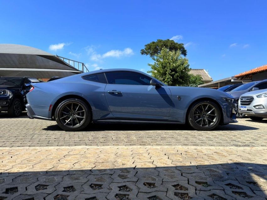 mustang dark horse 5.0 v8 at10 2025/20257