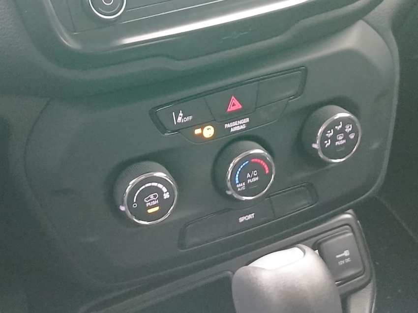 renegade sport 1.3 t270 gse at6 2023/202314