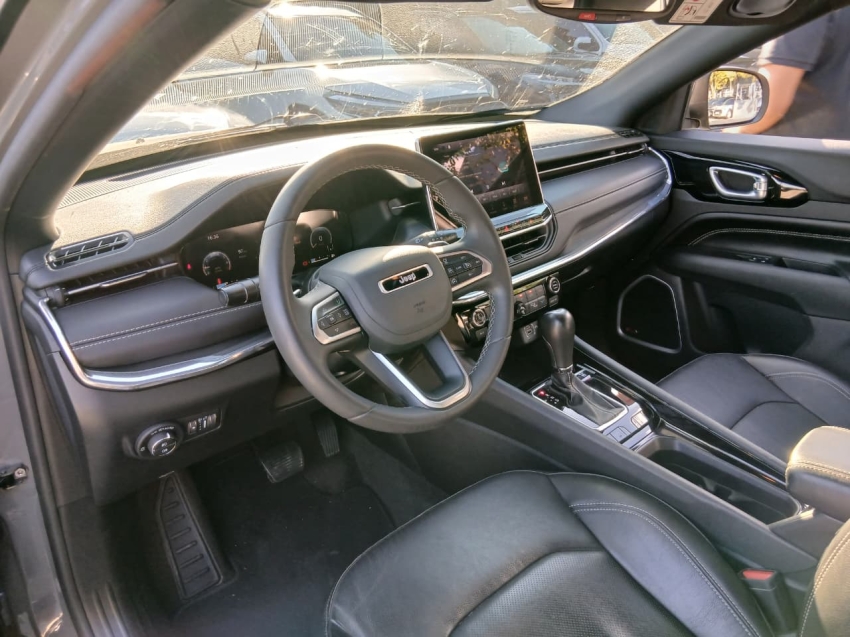 compass serie s 4x2 1.3 t270 tb at6 2021/202211