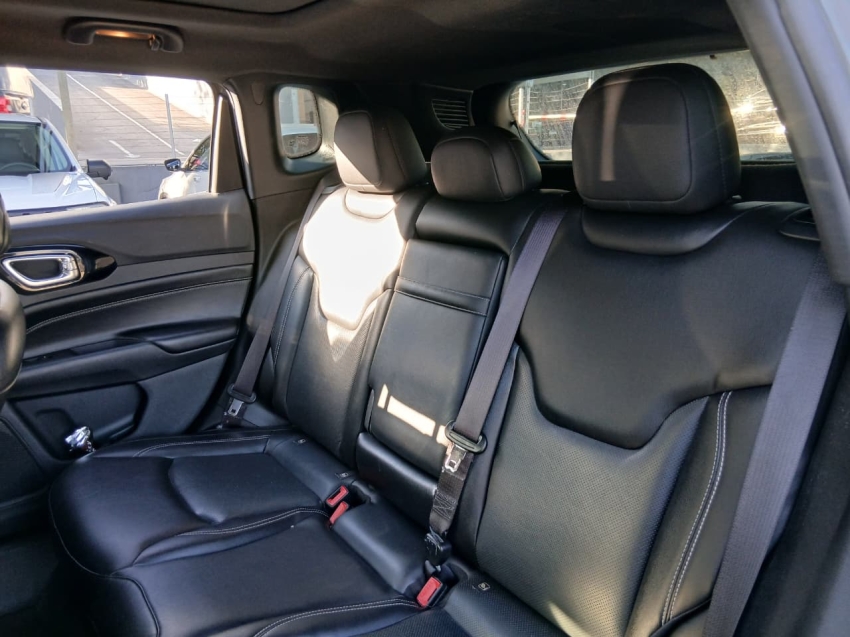 compass serie s 4x2 1.3 t270 tb at6 2021/20229